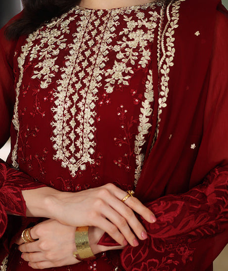 Manahil Lakhani L/Chiffon`25 (Royale)