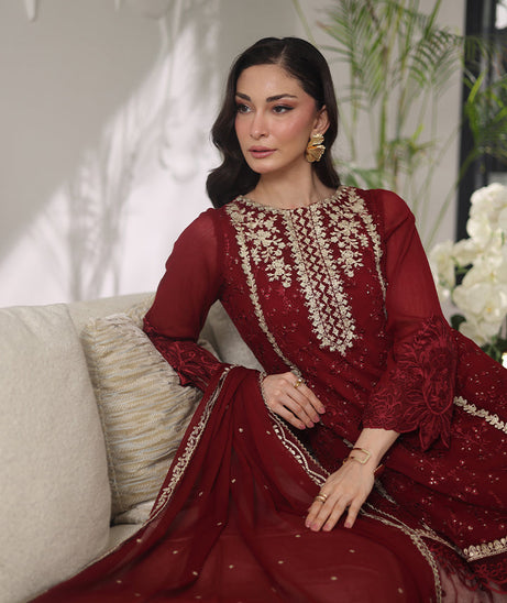 Manahil Lakhani L/Chiffon`25 (Royale)