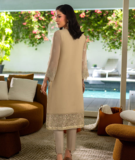 Manahil Lakhani L/Chiffon`25 (Lumee)