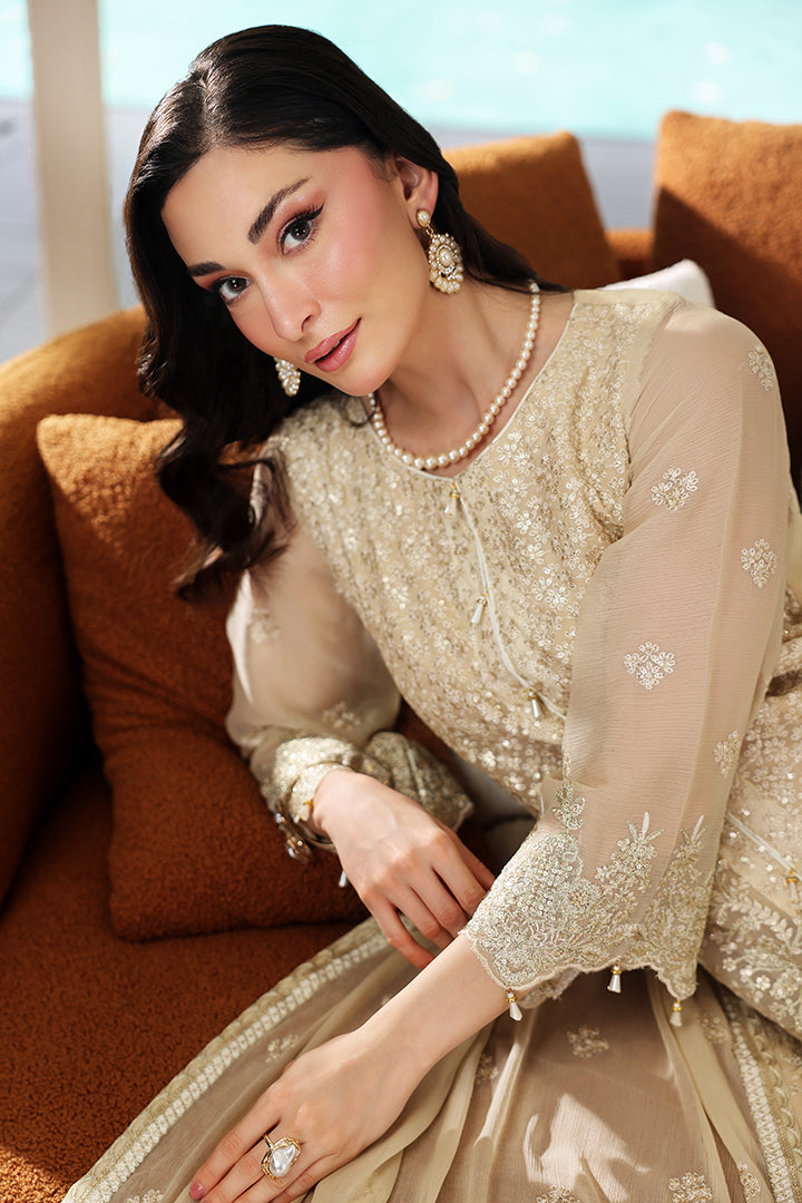 Manahil Lakhani L/Chiffon`25 (Lumee)