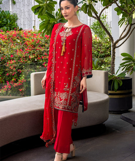 Manahil Lakhani L/Chiffon`25 (Amora)