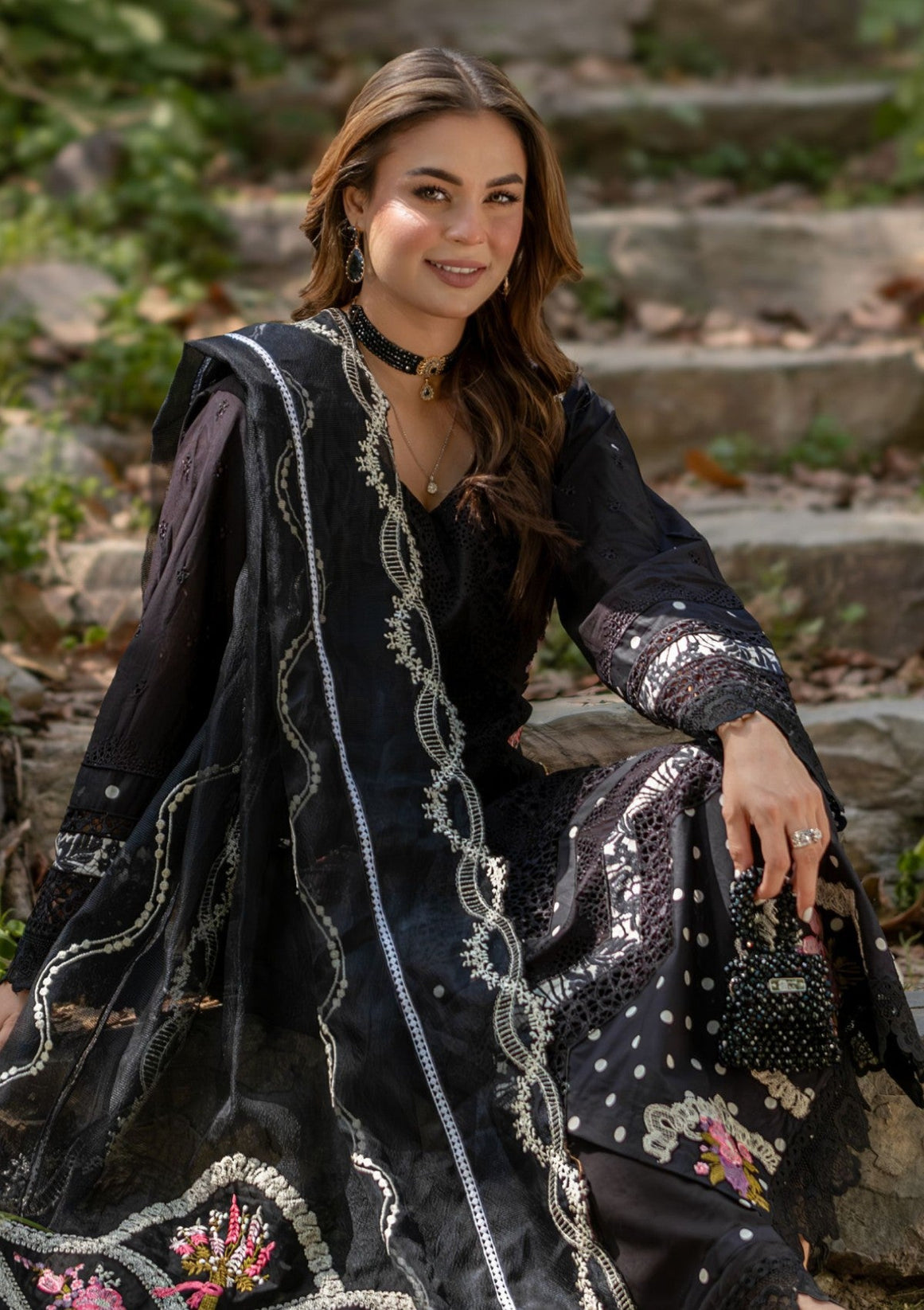 Thames Reet Emb Lawn`25 D # 02 Black