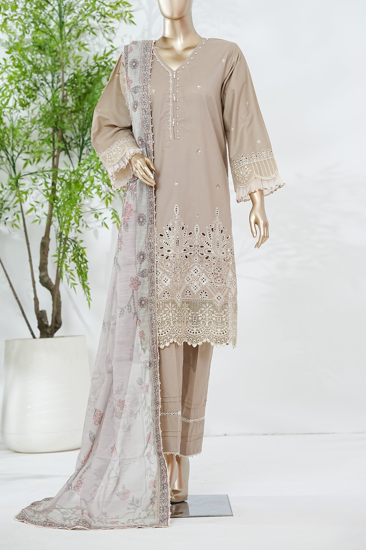 Aifa Eidmilan Emb Lawn'26 EM#26312