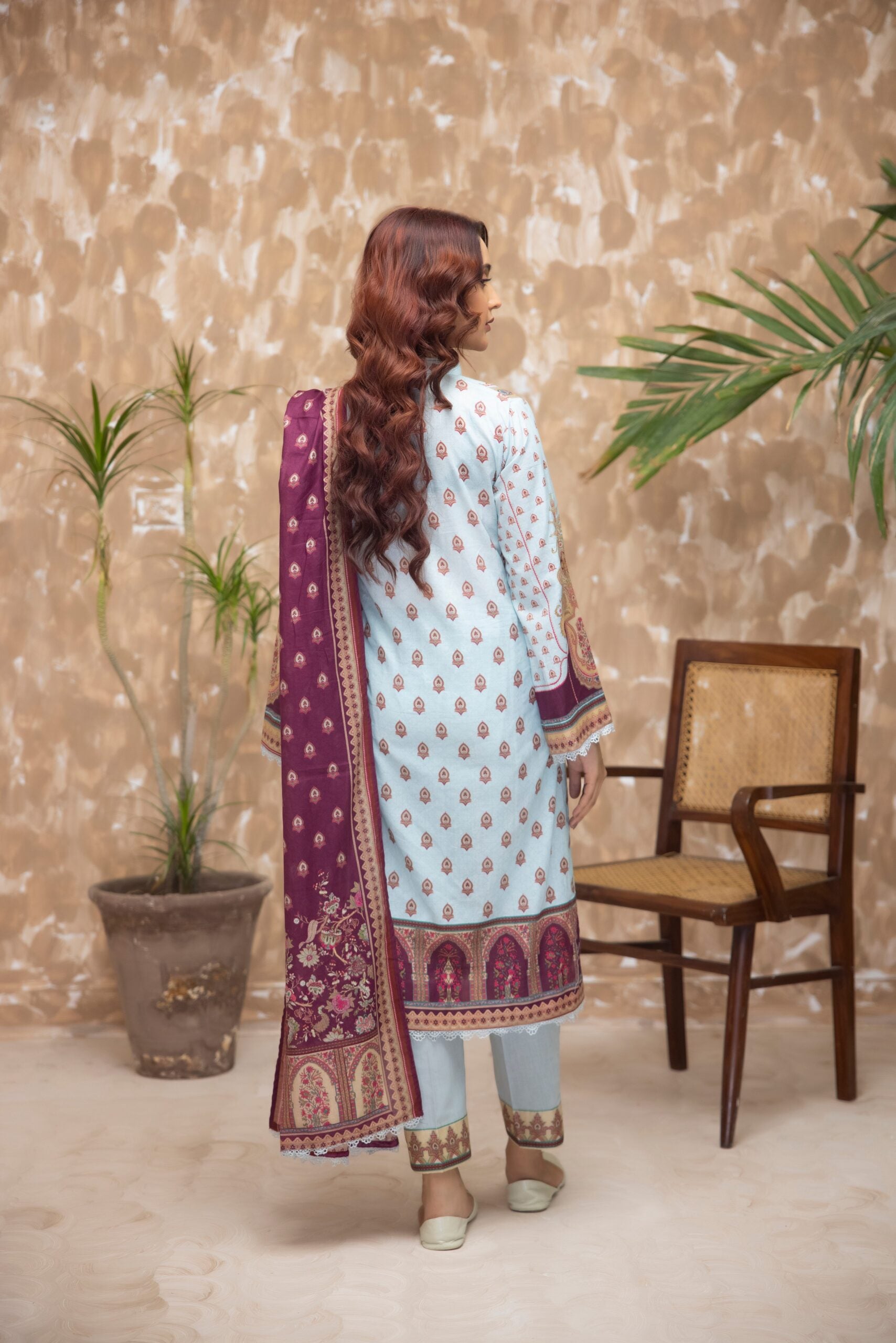 Regalia Salina Lawn`24 (Vol-4) D#12