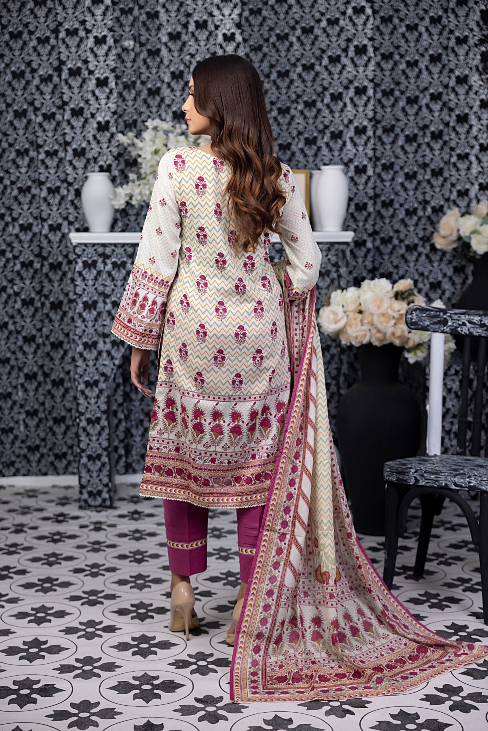 Regalia Salina Lawn`24 (Vol-3) D#12