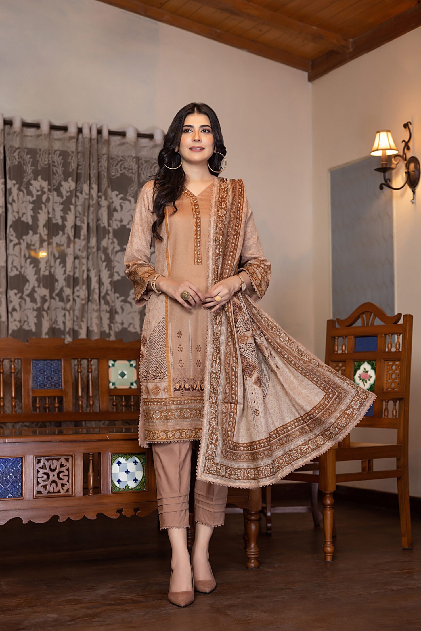 Regalia Salina Sensational Lawn`24 D#12