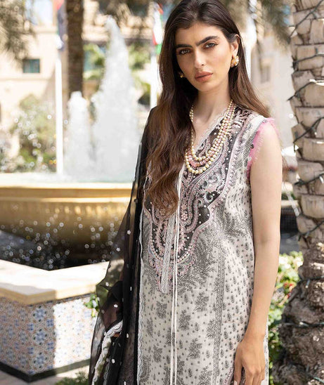 Sobia Nazir Luxury Lawn '22 D#13a