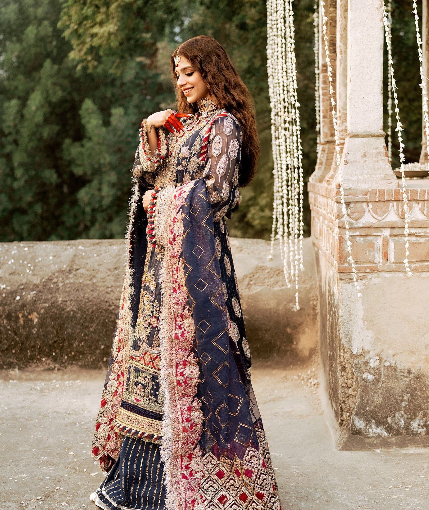 Maryam Hussain Gulaab Festive`24 (ULFAT)