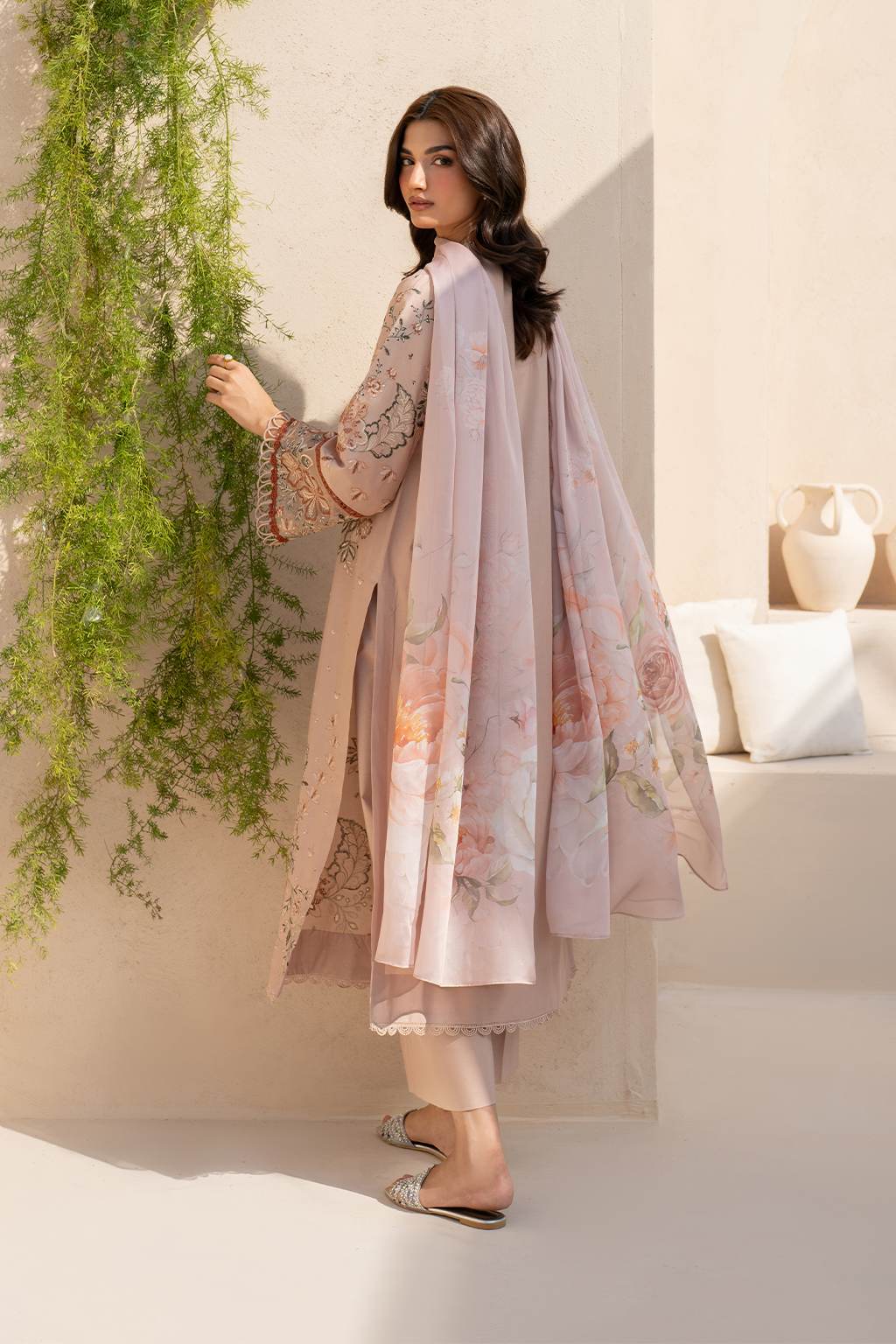 Iznik Festive Lawn Eid Edit'25 D#02