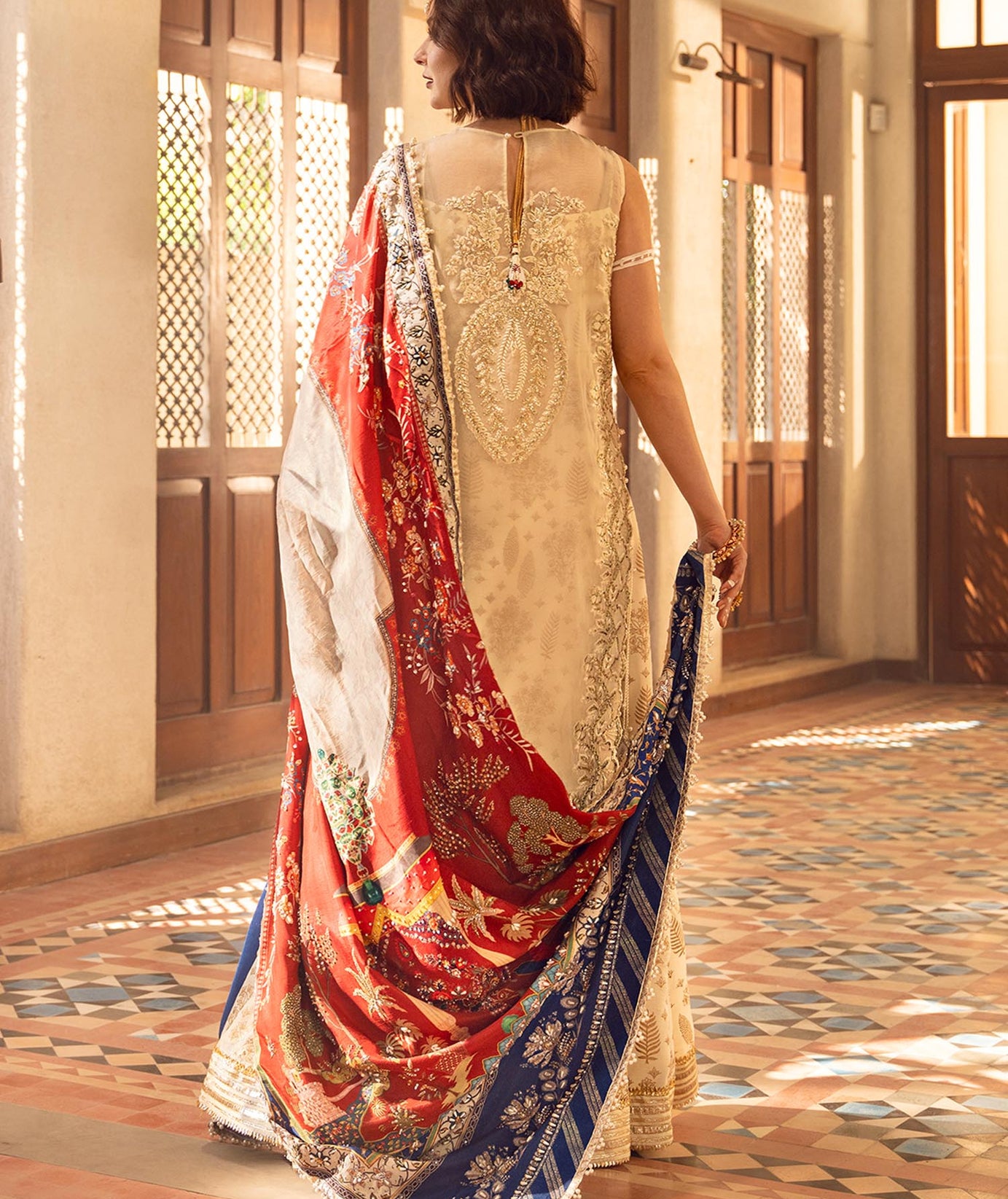 Crimson x Saira Shakira Wedding Collection`22 D#1