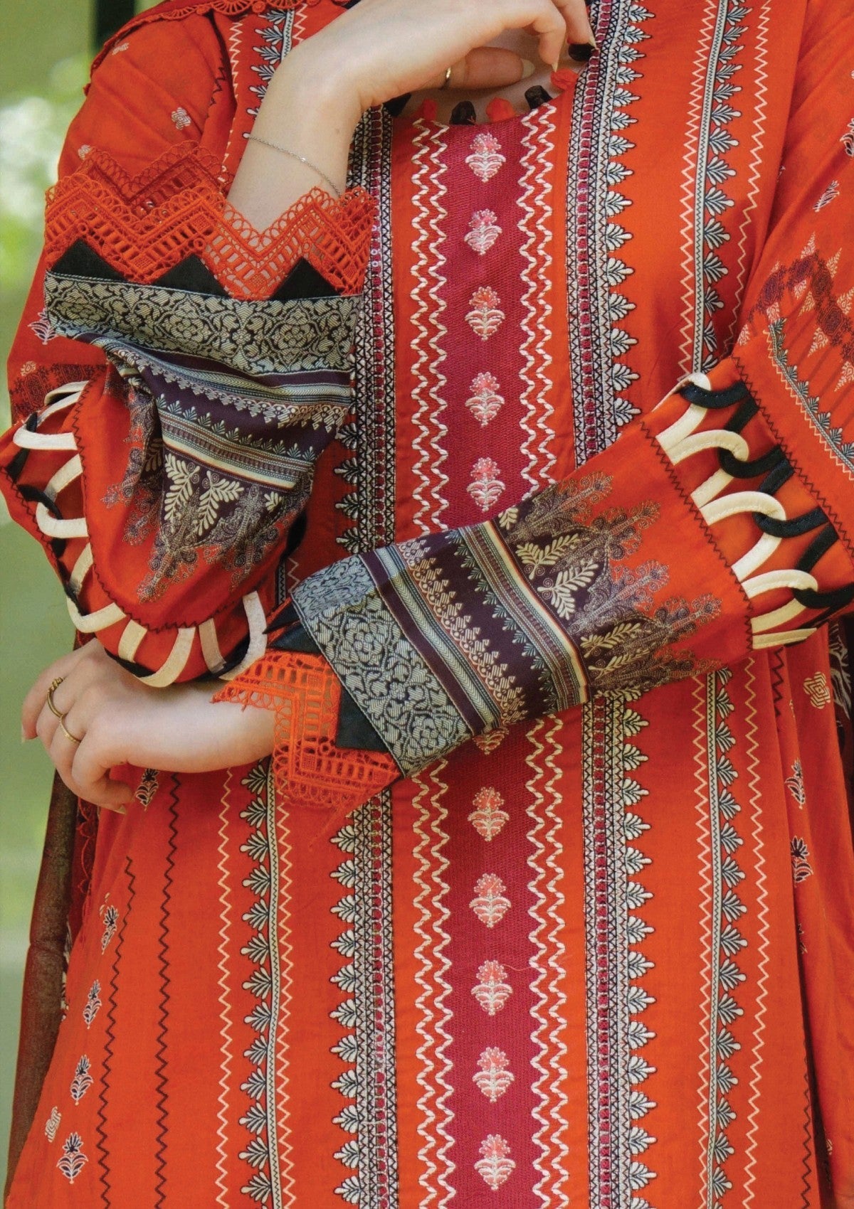 Meerak Summer Wine Lawn'25 (Scarlett)