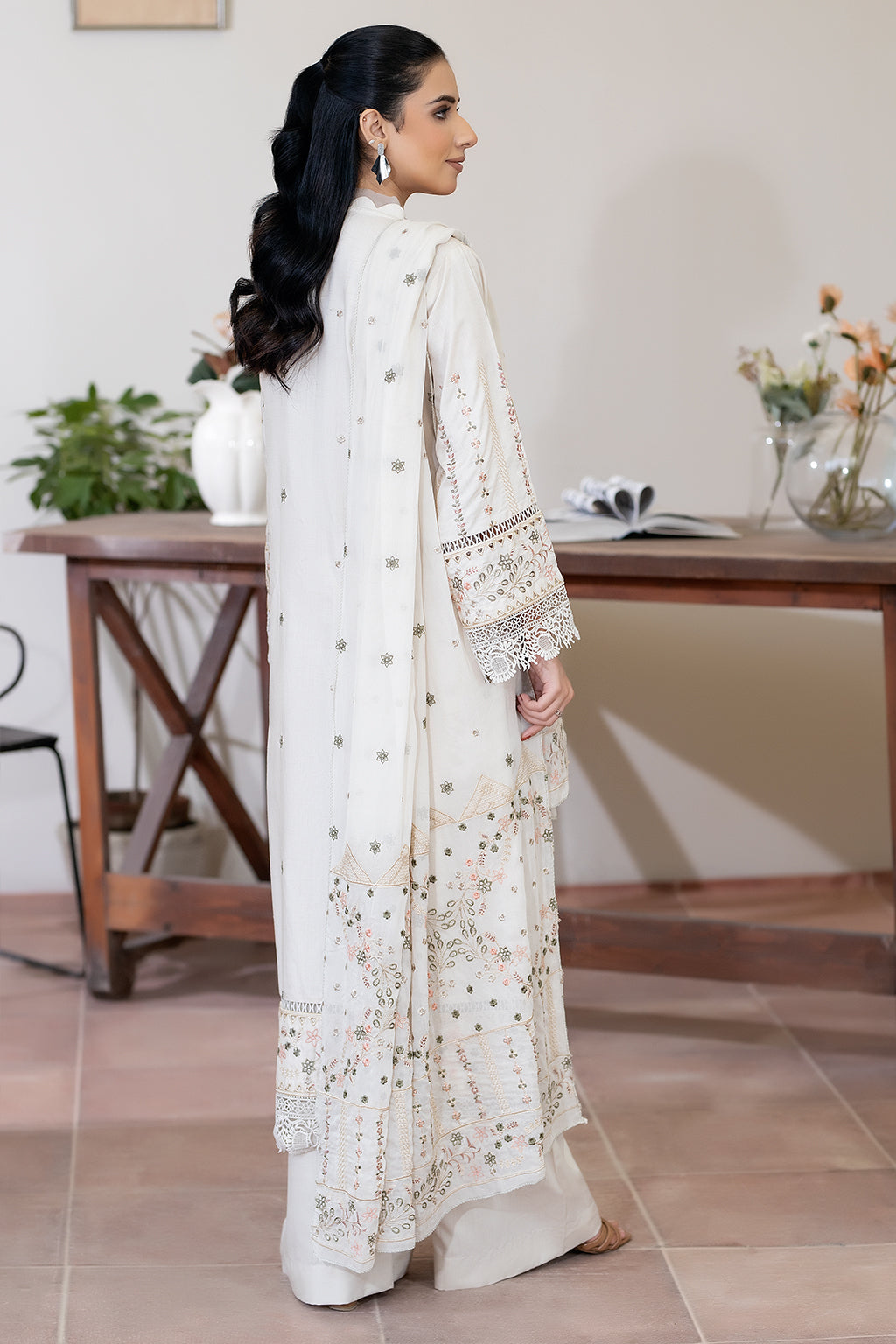 Johra Sameeha Emb Silk`25 JW#296