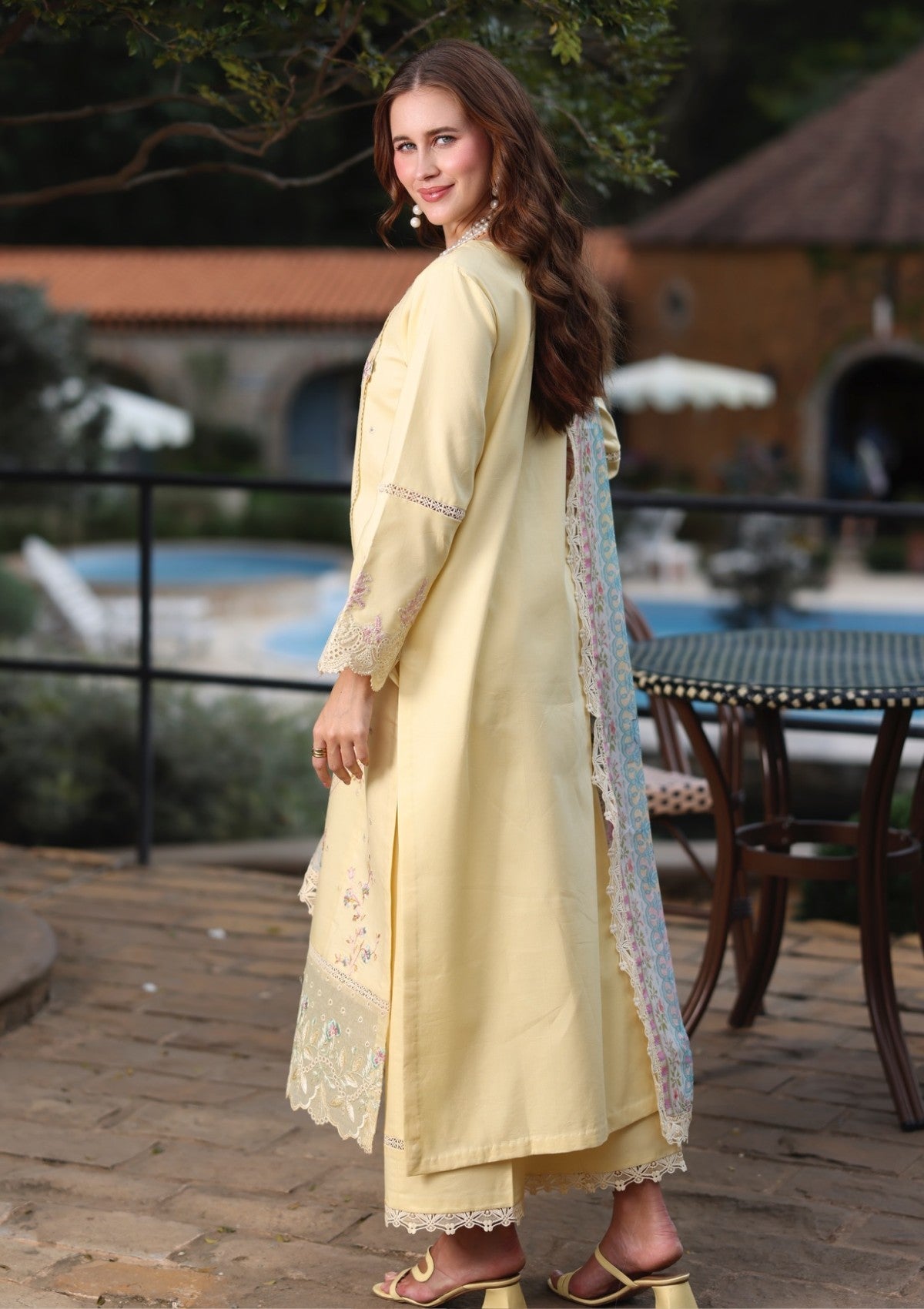 Ayleen Luxe Blossom`26 (ZARMINE)