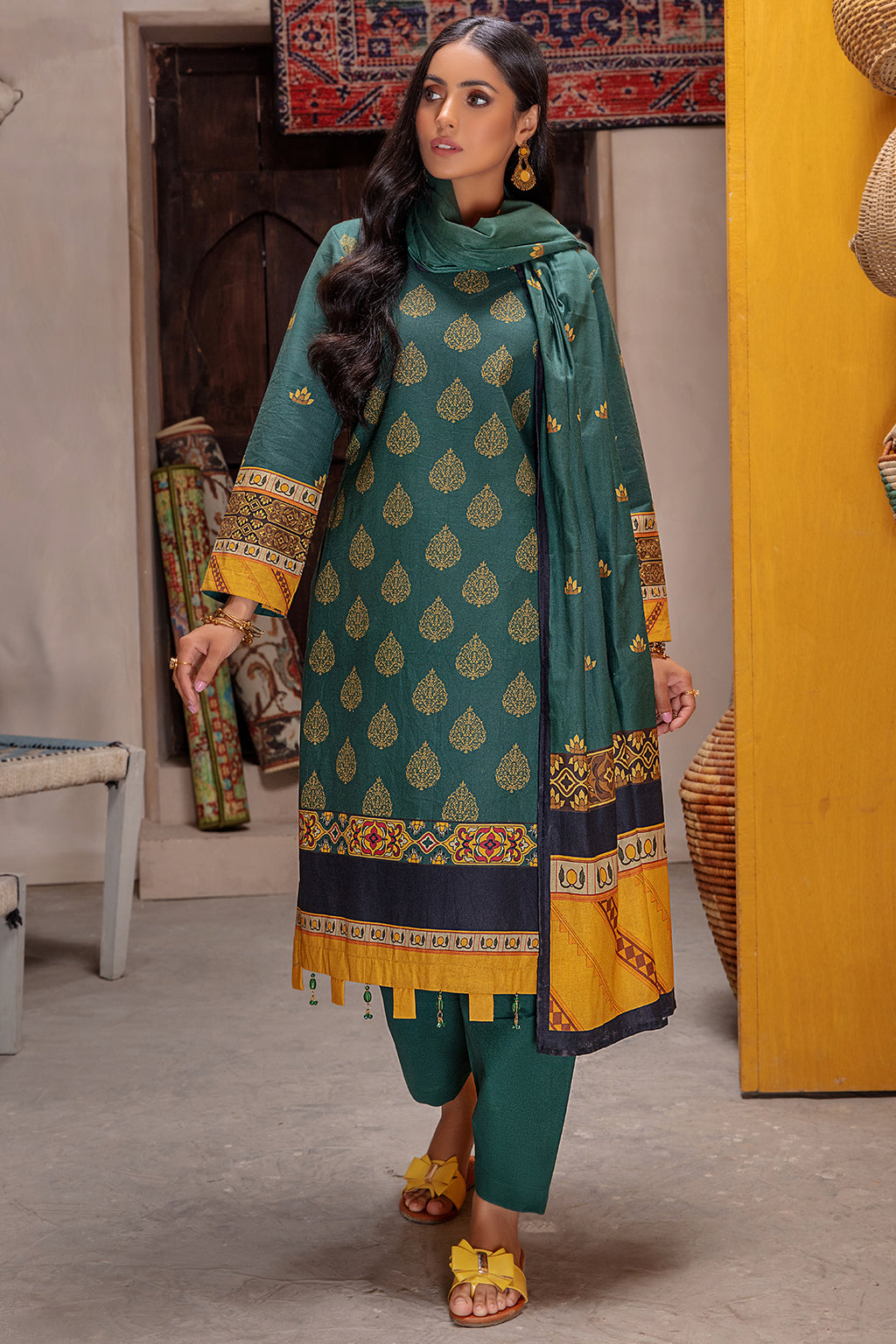 Meeral Bamboo Khaddar'21 MBK#8 Vol-1