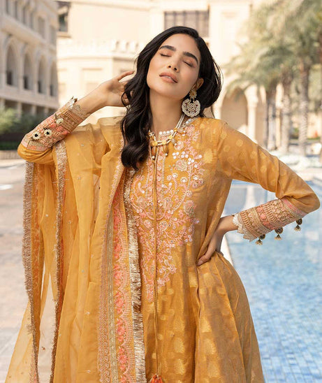 Sobia Nazir Luxury Lawn '22 D#15b