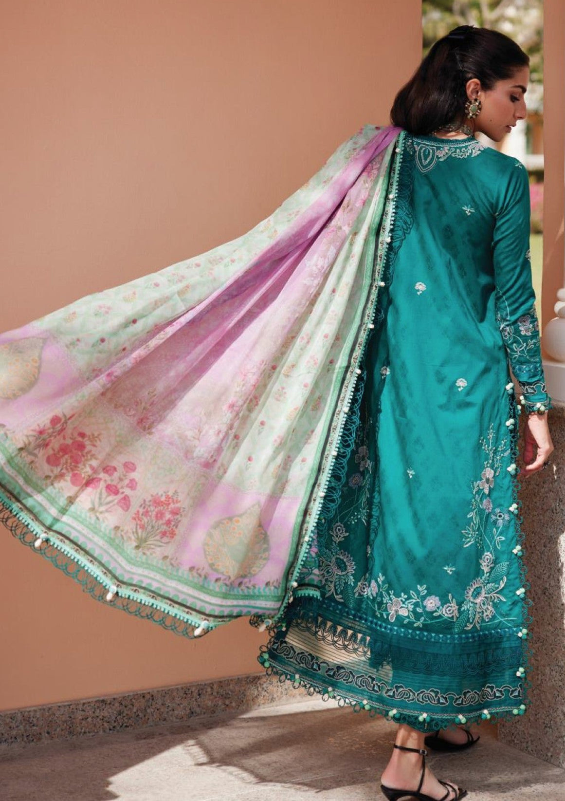 Farah Talib Aziz WES Luxury'25 FTL25#04 - Eileen Emerald