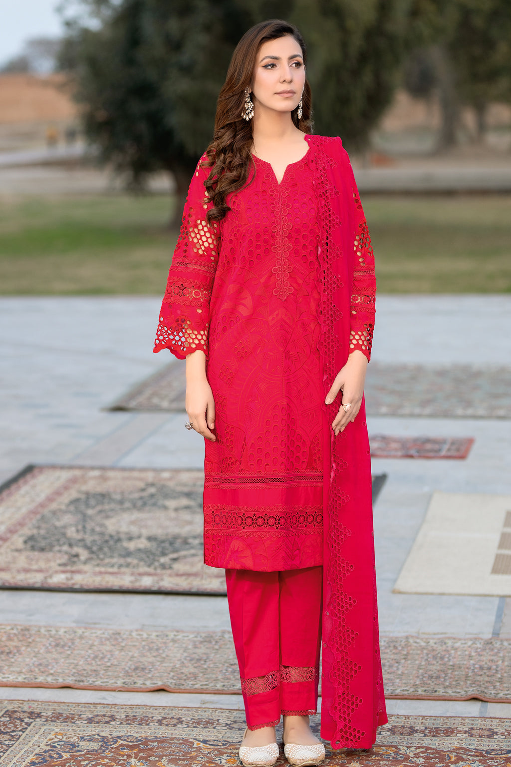 Johra Rozeria C/Kari Lawn`24 JH#157