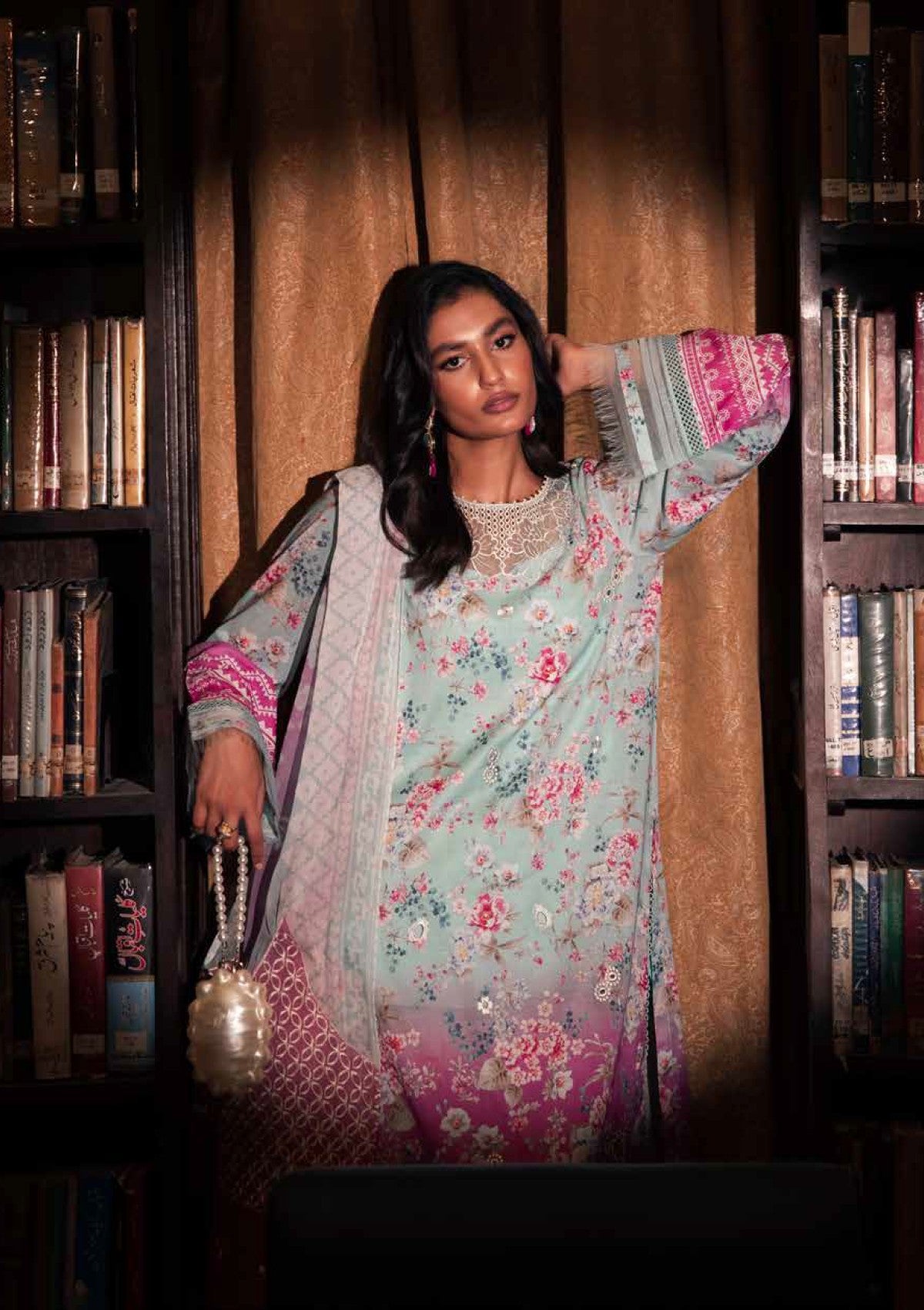 RA Nureh Glamgirl Emb Lawn'25 GL#16