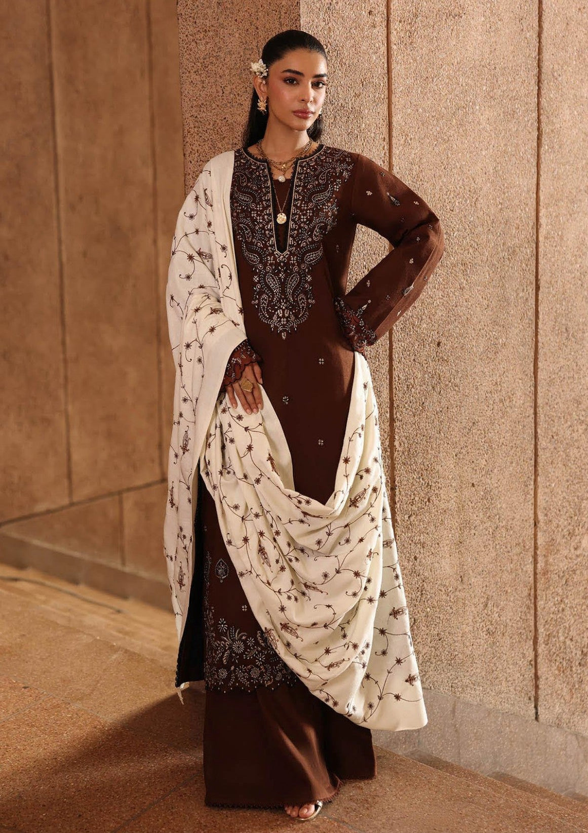 Raj Bari P/Winter Shawl`25 D#08