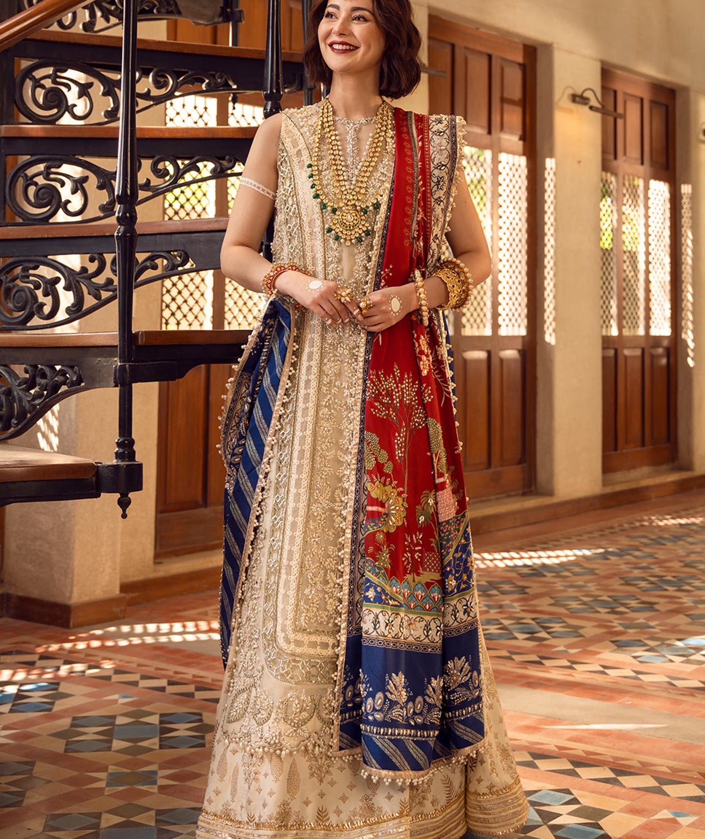 Crimson x Saira Shakira Wedding Collection`22 D#1