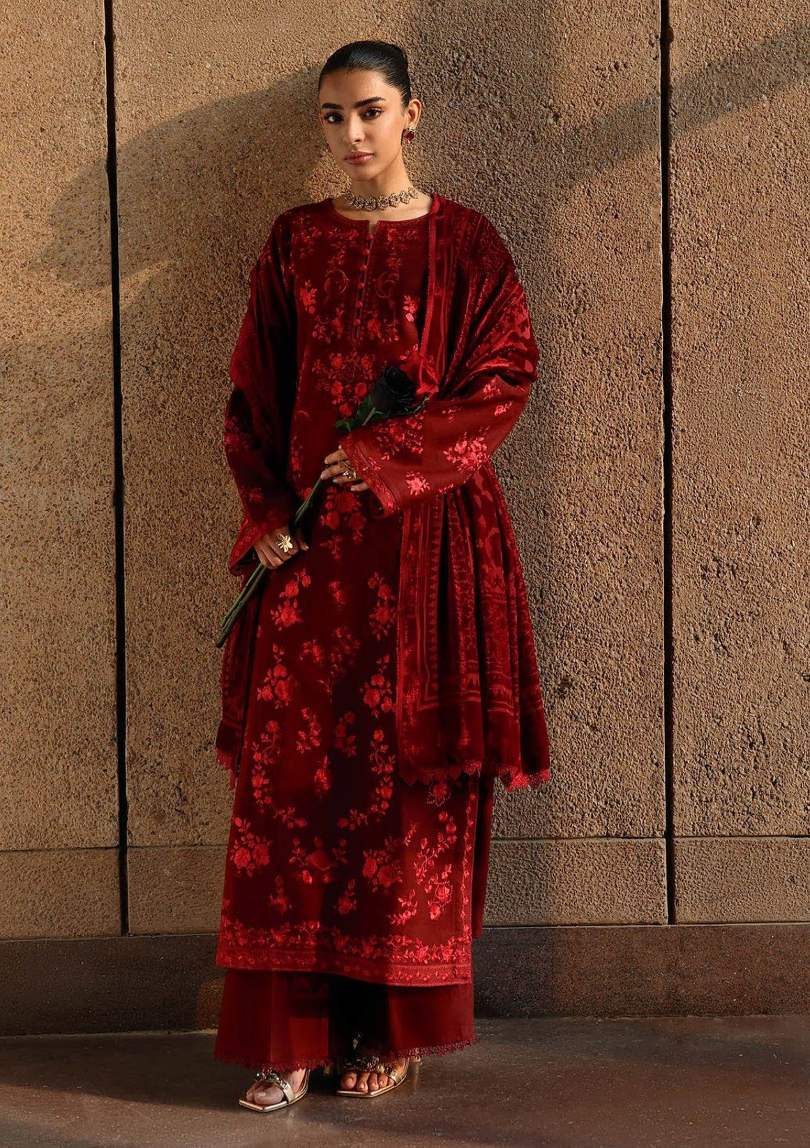 Raj Bari P/Winter Shawl`25 D#04