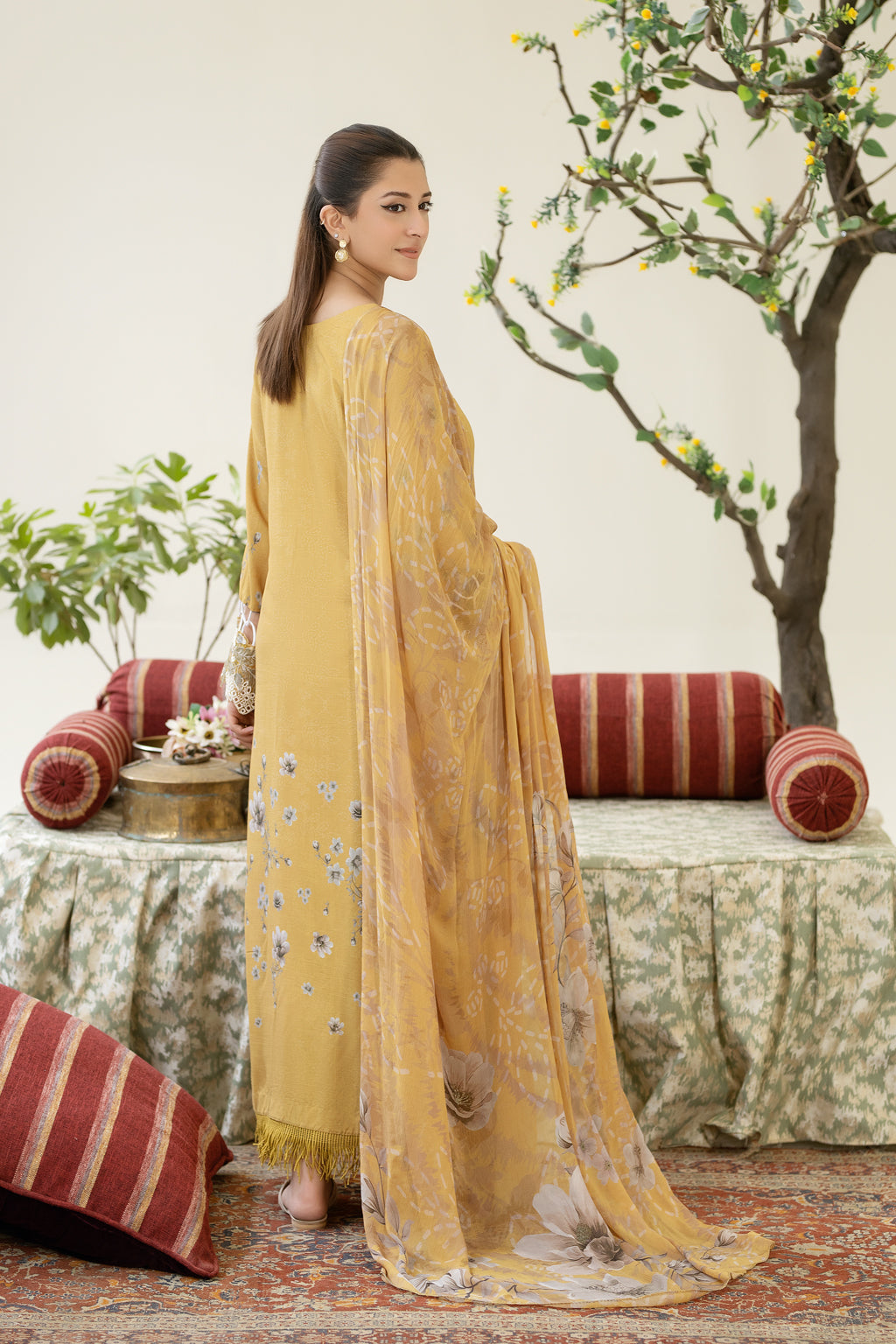 Johra Shehneela Emb Slub`25 JW#272