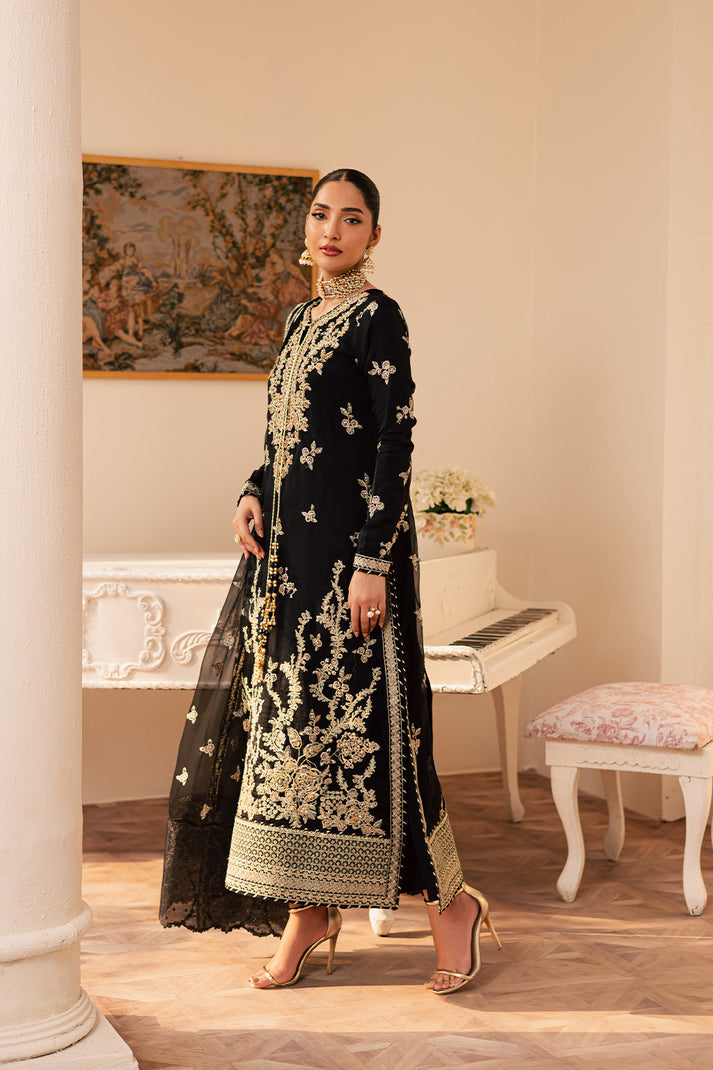 Emaan Adeel Suave Luxury Formals`25 (SVARA)