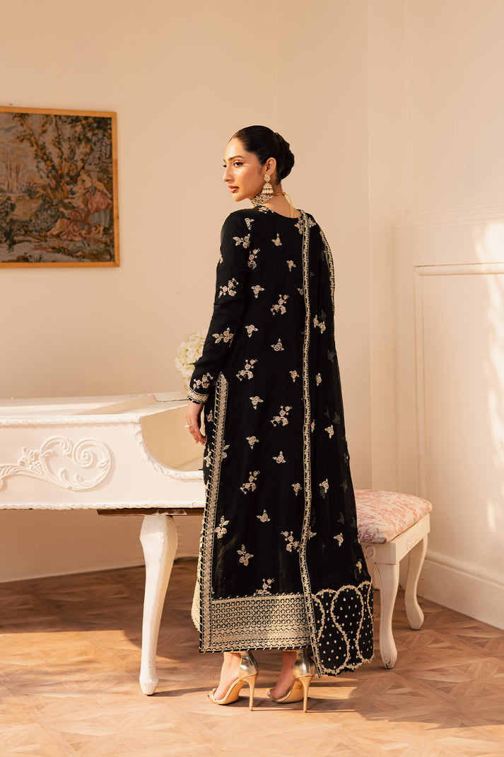 Emaan Adeel Suave Luxury Formals`25 (SVARA)