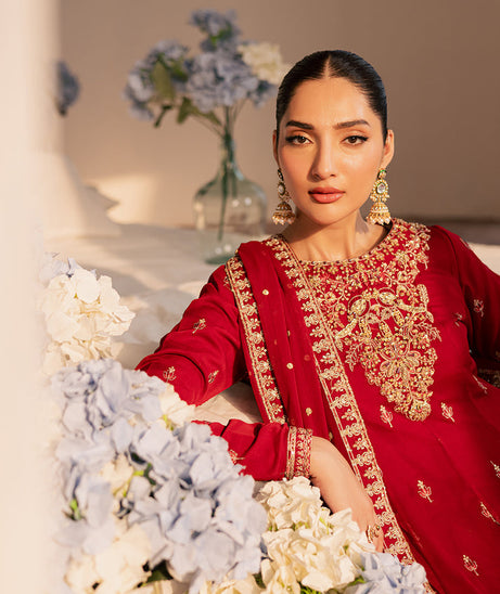 Emaan Adeel Suave Luxury Formals`25 (CIREL)