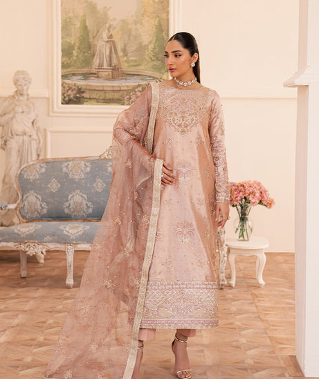 Emaan Adeel Suave Luxury Formals`25 (VELITH)