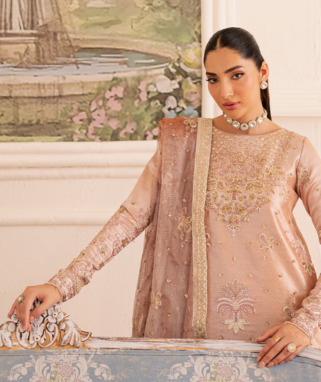 Emaan Adeel Suave Luxury Formals`25 (VELITH)