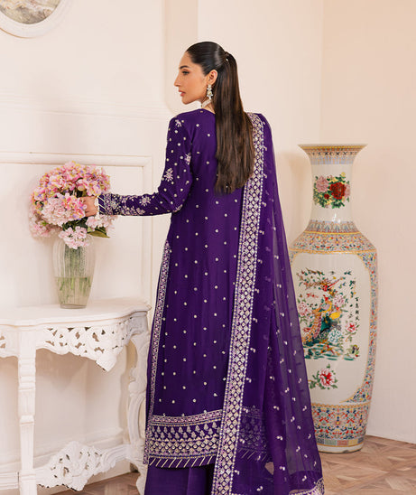 Emaan Adeel Suave Luxury Formals`25 (CALAIS)