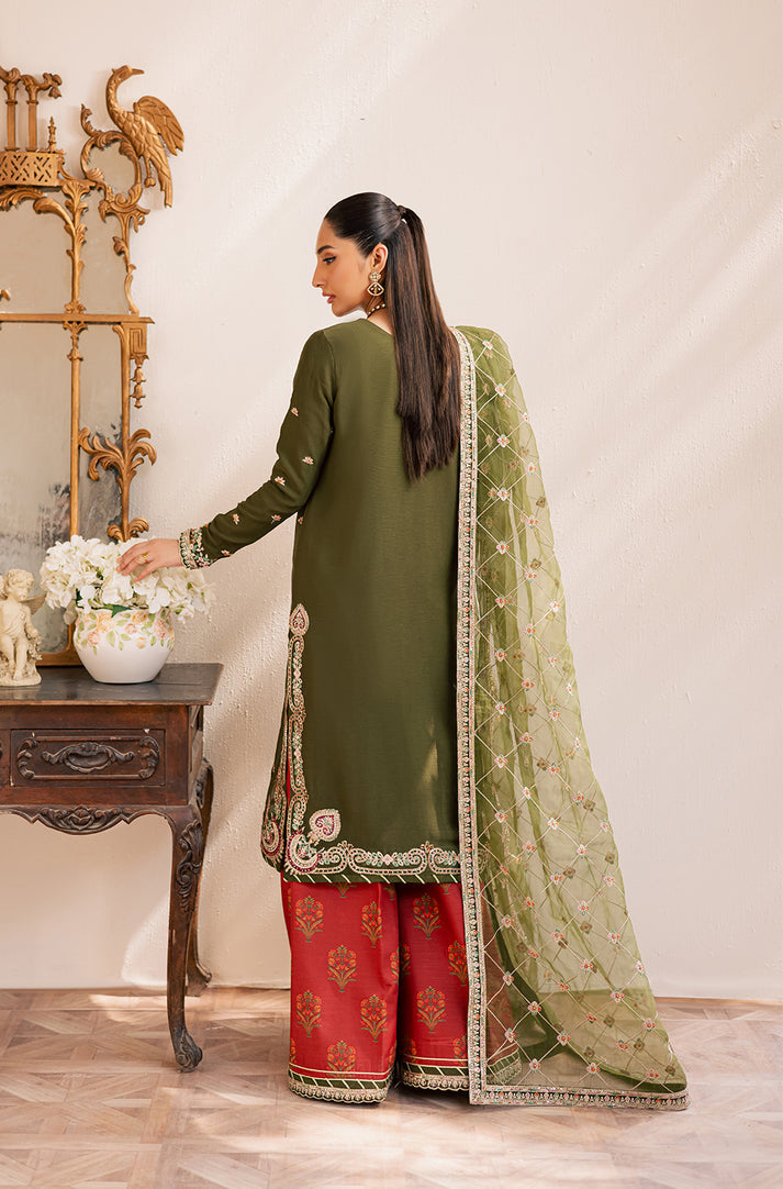 Emaan Adeel Suave Luxury Formals`25 (ORAYA)