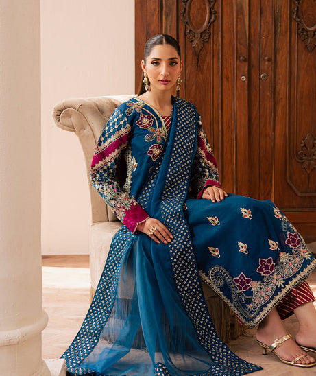 Emaan Adeel Suave Luxury Formals`25 (AVOIR)