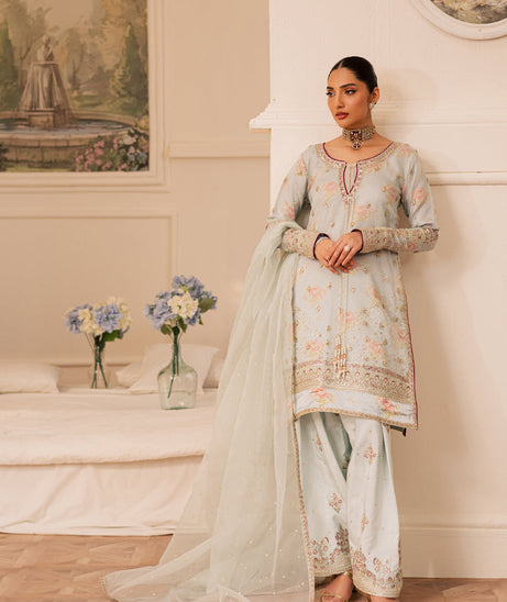 Emaan Adeel Suave Luxury Formals`25 (ELAIN)