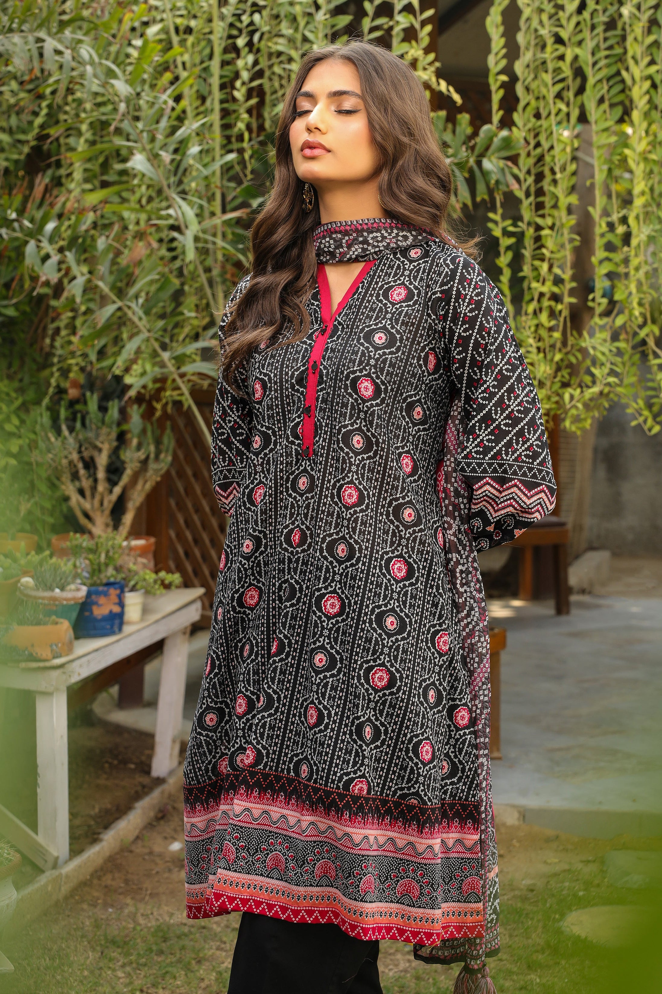 Lakhany Komal Print Lawn`24 RL#2-A