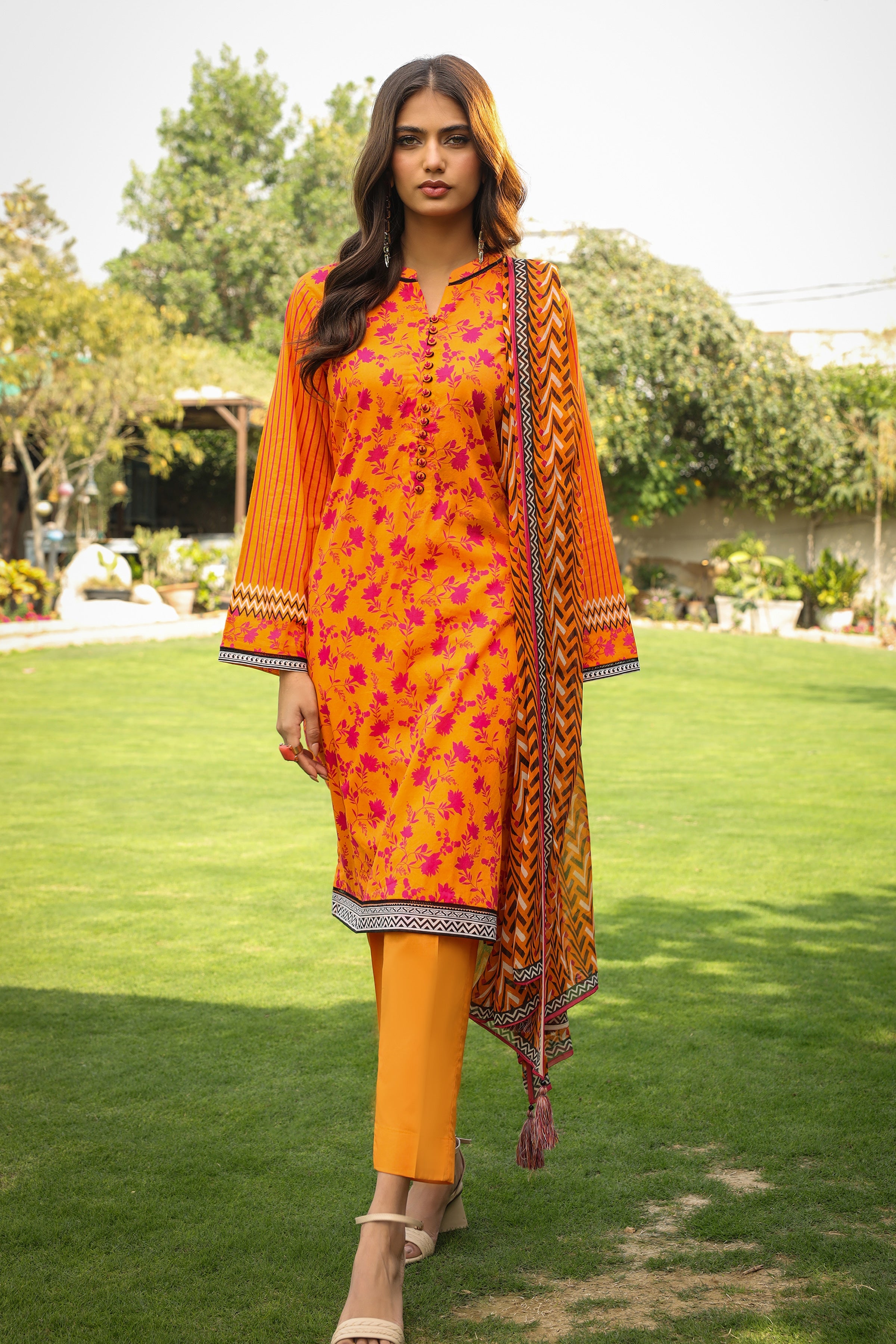 Lakhany Komal Print Lawn`24 SR#147-A