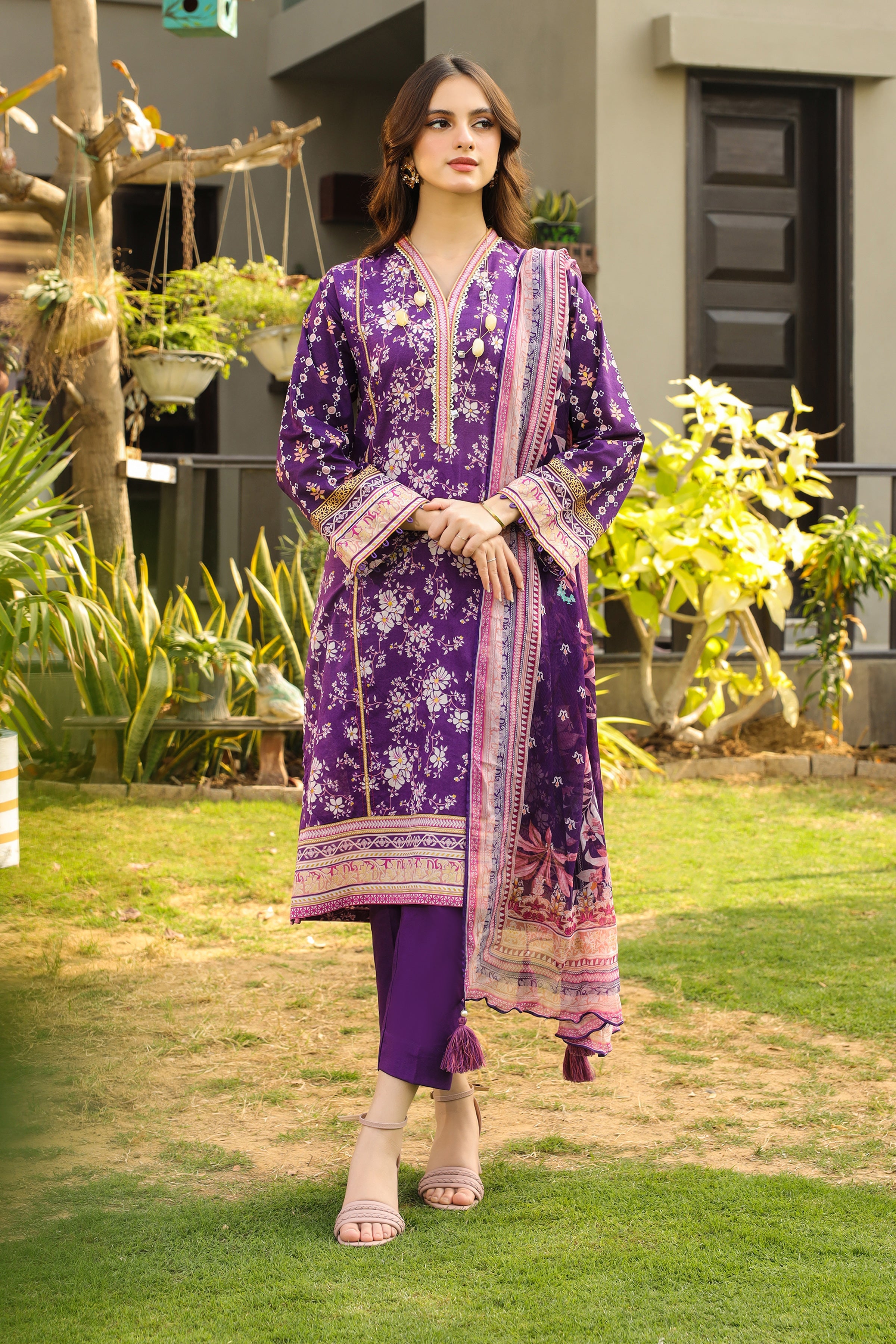 Lakhany Komal Print Lawn`24 IZ#88-A