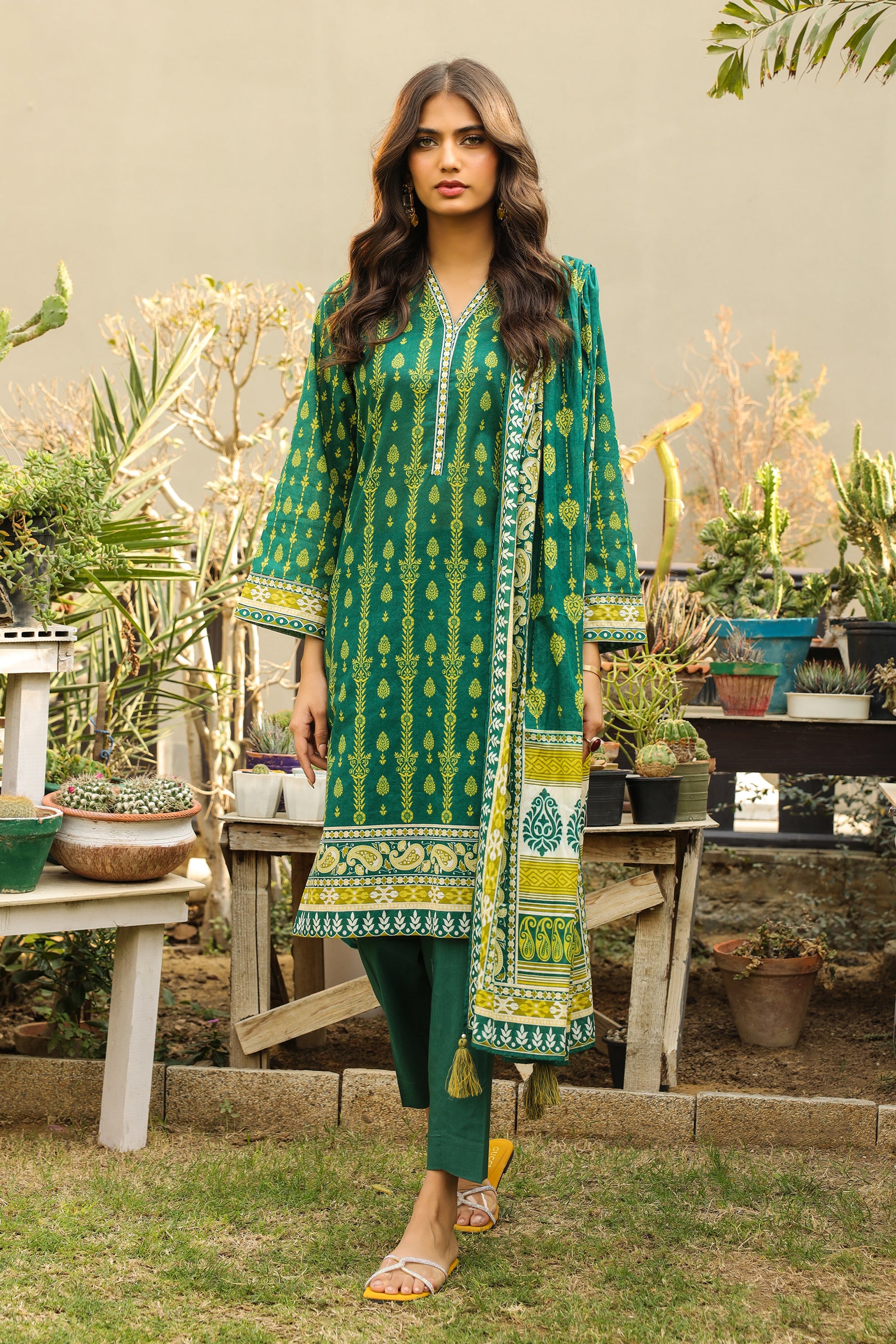 Lakhany Komal Print Lawn`24 IZ#103-B