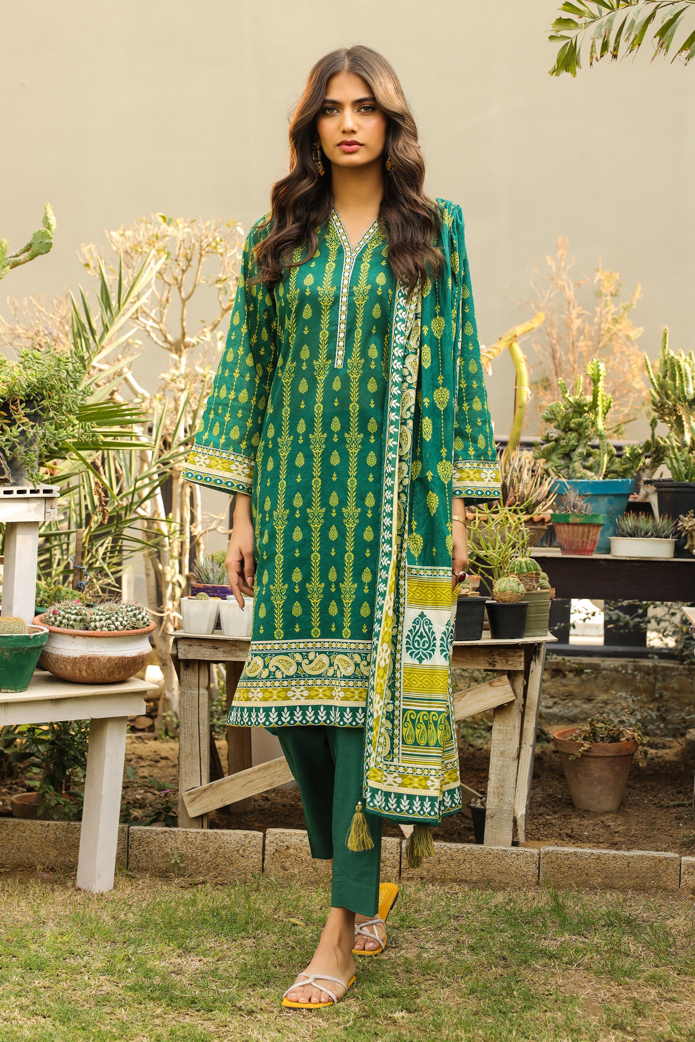 Lakhany Komal Print Lawn`24 IZ#103-B