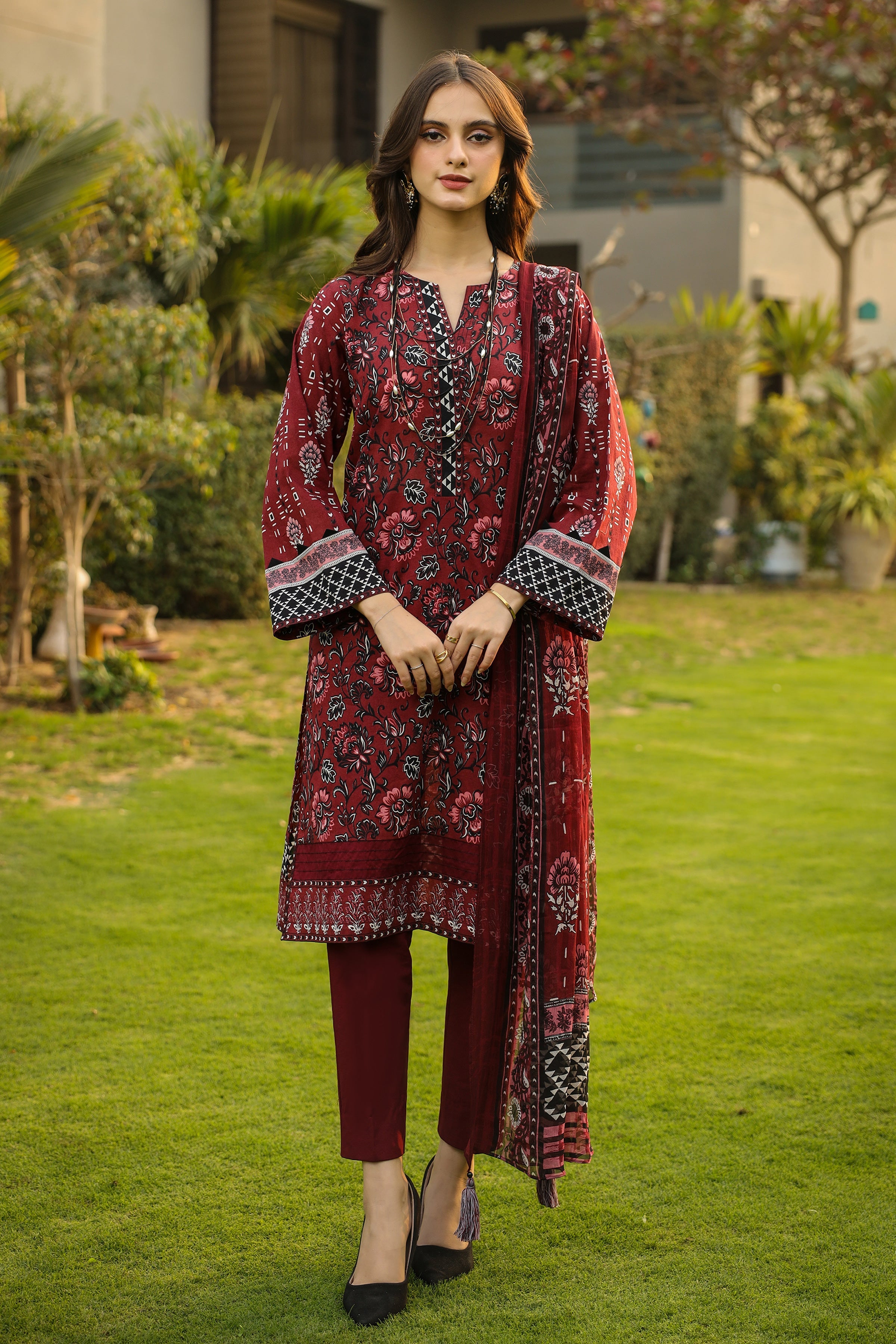 Lakhany Komal Print Lawn`24 AM#88-B