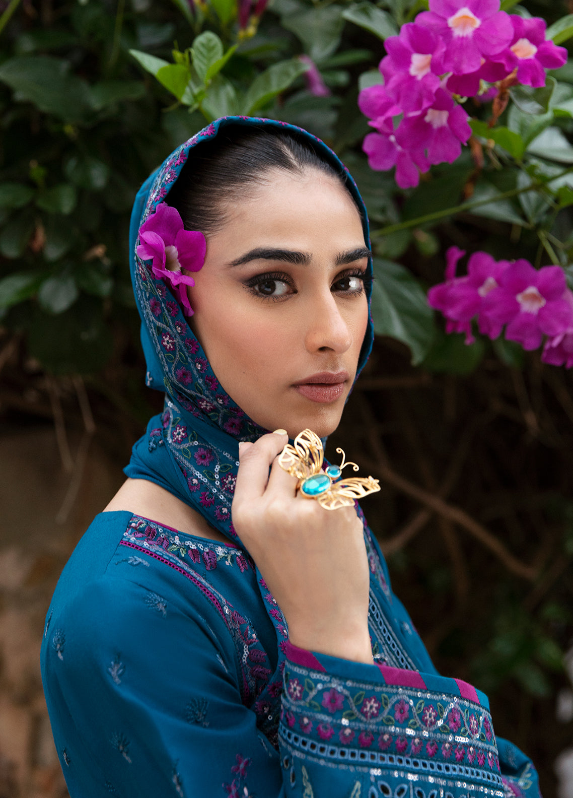 Gulaal Luxury Lawn`24 D#4