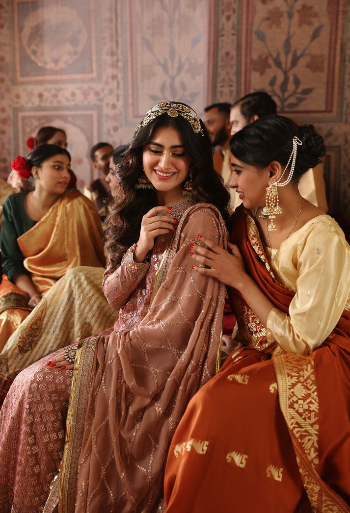 Emaan Adeel Chiffon`24 GH#07