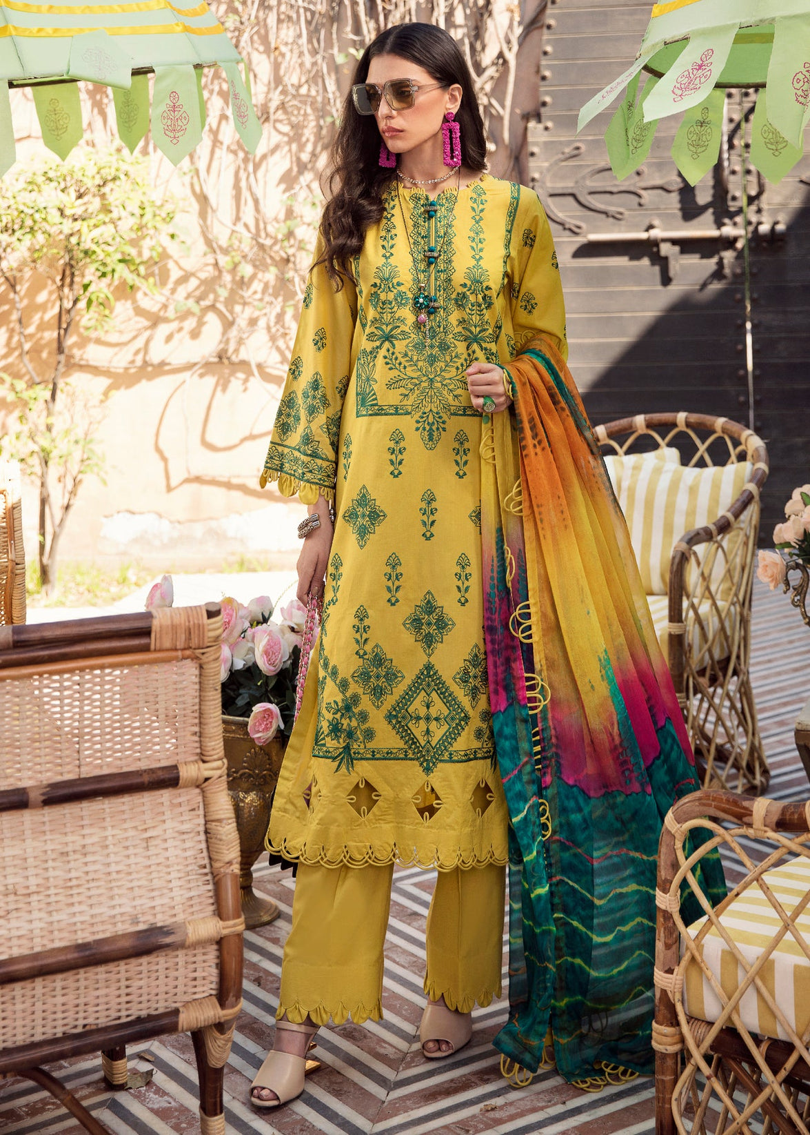 Mohagni Festive Lawn'22 MA#01