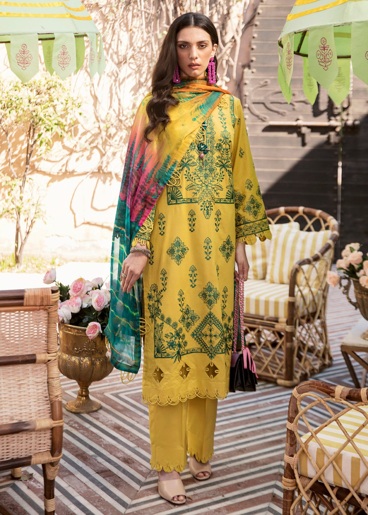 Mohagni Festive Lawn'22 MA#01