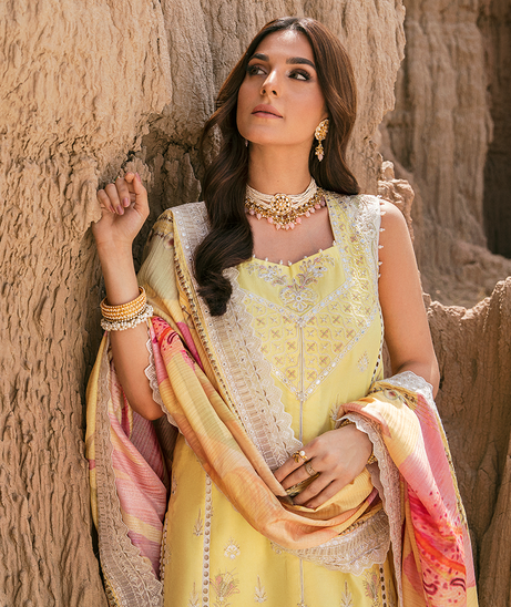 Pariwash By Maria Osama Khan`22 D#2 HAYA