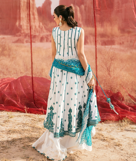 Pariwash By Maria Osama Khan`22 D#12 FAROZAAN