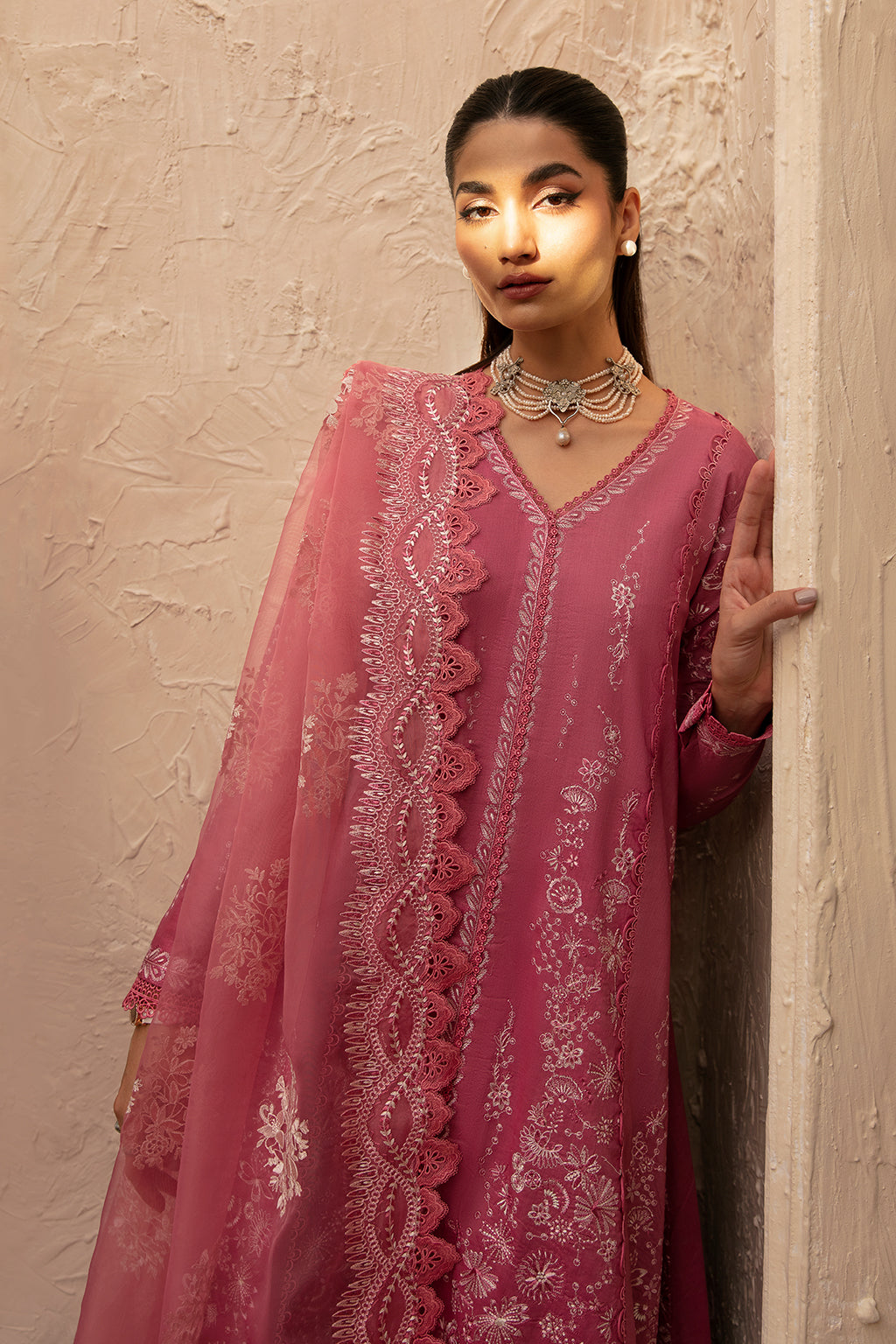 Afrozeh Cascade L/Lawn`24 D#10