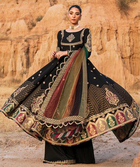 Pariwash By Maria Osama Khan`22 D#06 NAUBAHAR