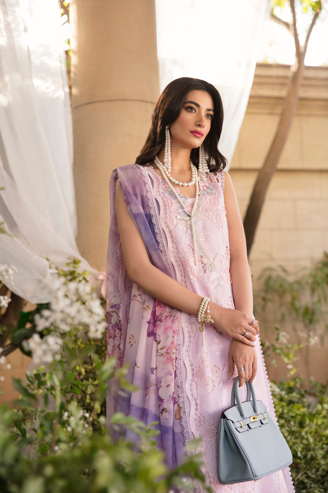 Sable Vogue Luxury Lawn`23 D#4 (Iris)